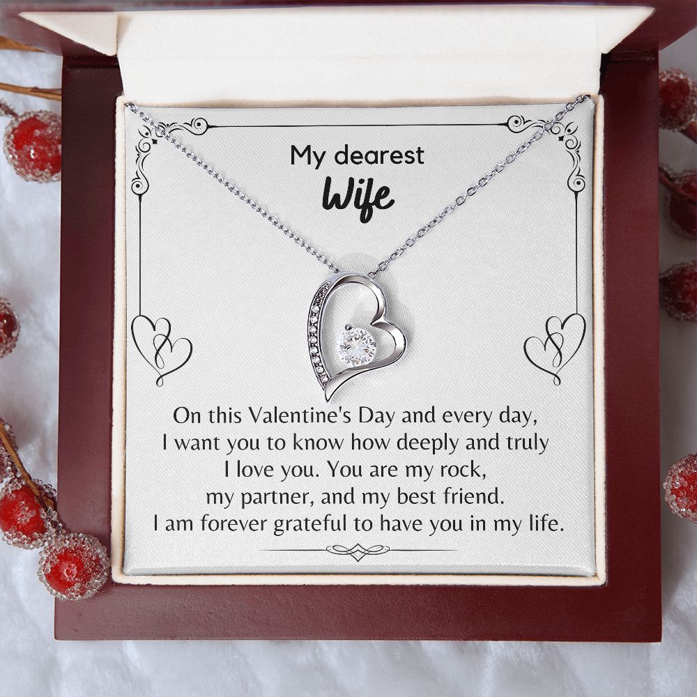 To My Wife - Forever Love Necklace [Valentine's Day Exclusive]