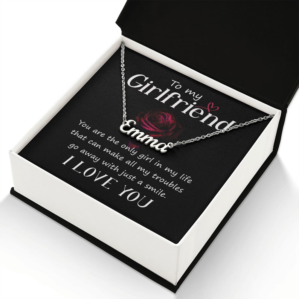 To My Girlfriend - Name necklace