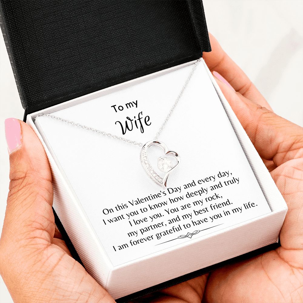 To My Wife - Forever Love Necklace [Valentine's Day Exclusive]