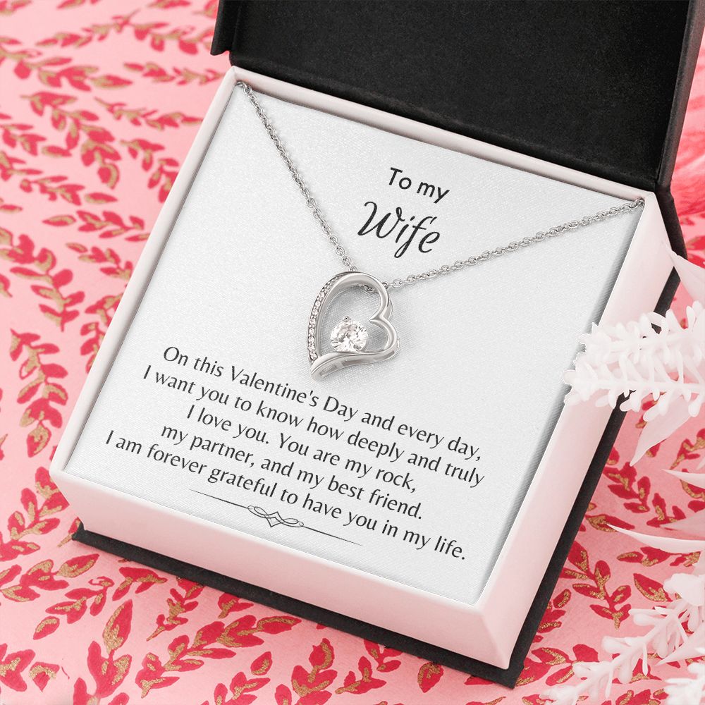 To My Wife - Forever Love Necklace [Valentine's Day Exclusive]