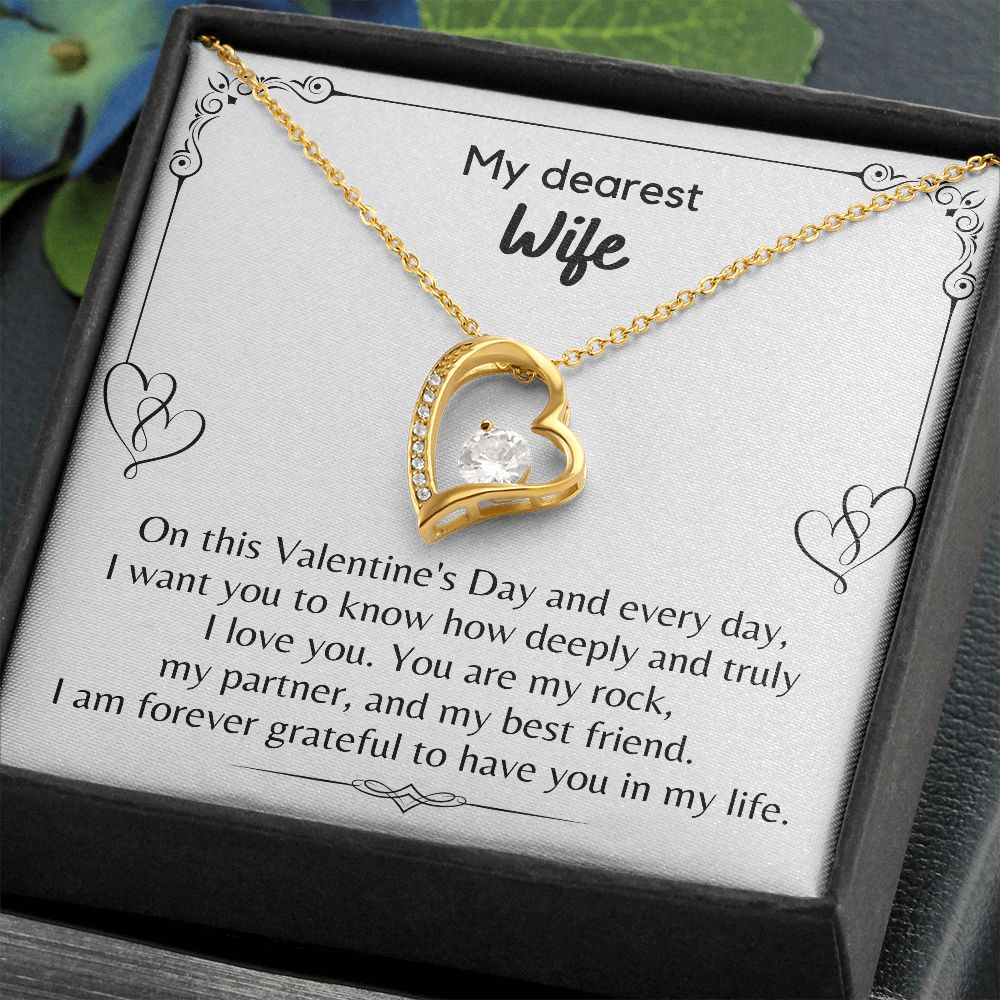 To My Wife - Forever Love Necklace [Valentine's Day Exclusive]